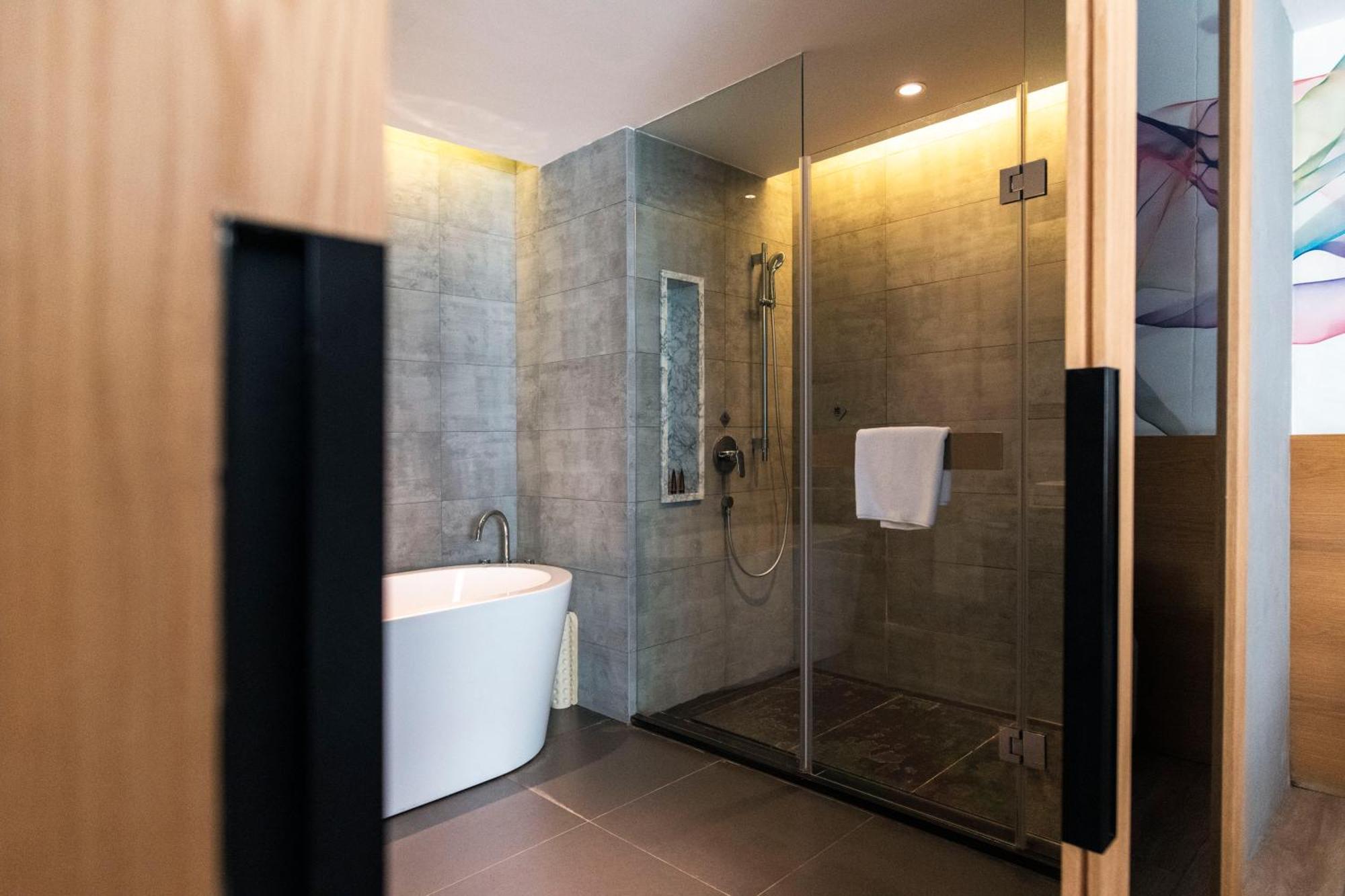 M Hotel Zhengzhou Bagian luar foto