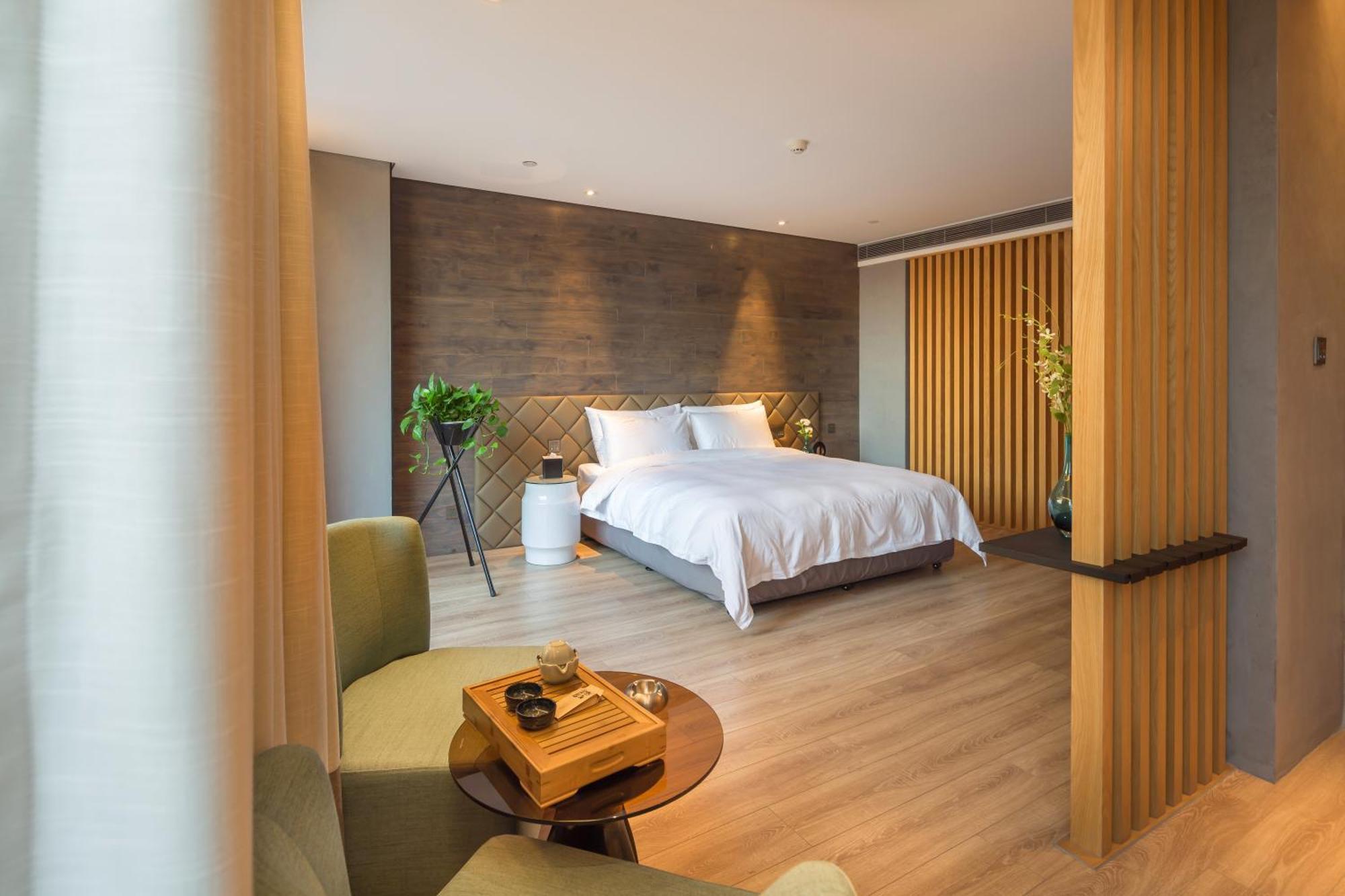 M Hotel Zhengzhou Bagian luar foto