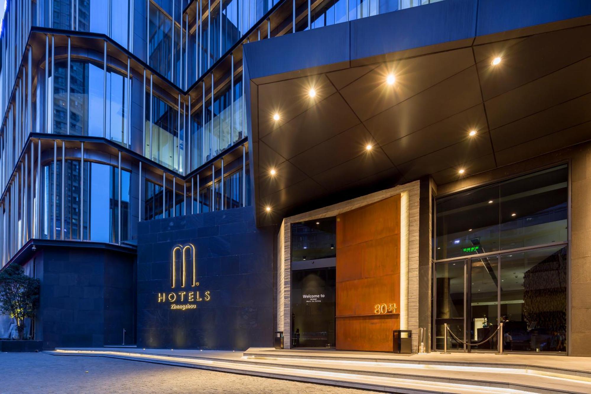 M Hotel Zhengzhou Bagian luar foto
