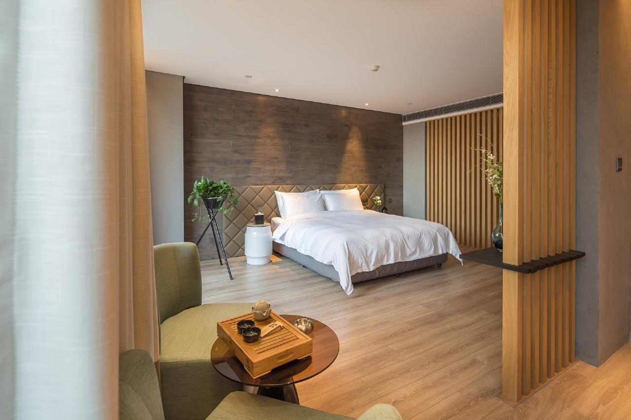 M Hotel Zhengzhou Bagian luar foto